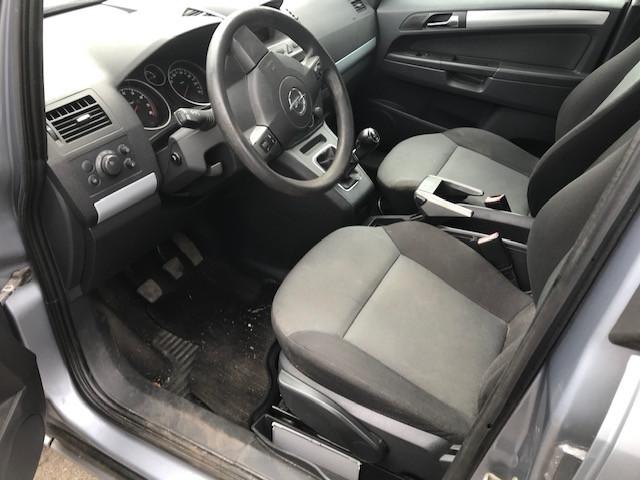 Opel Zafira 1.6-16V