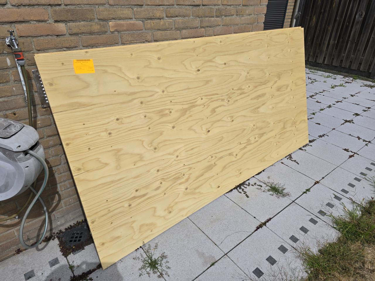 GERESERVEERD !! 2x multiplex  2440x1220x18mm