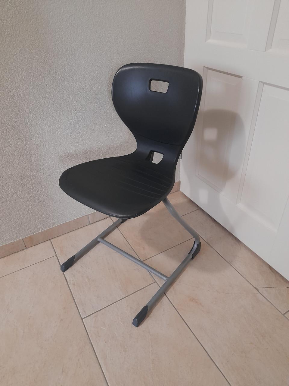 Bureaustoel (in goede nette staat )