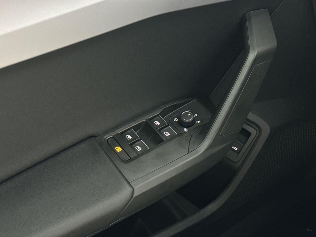Seat Leon sportstourer 1.5 tsi e-hybrid fr business