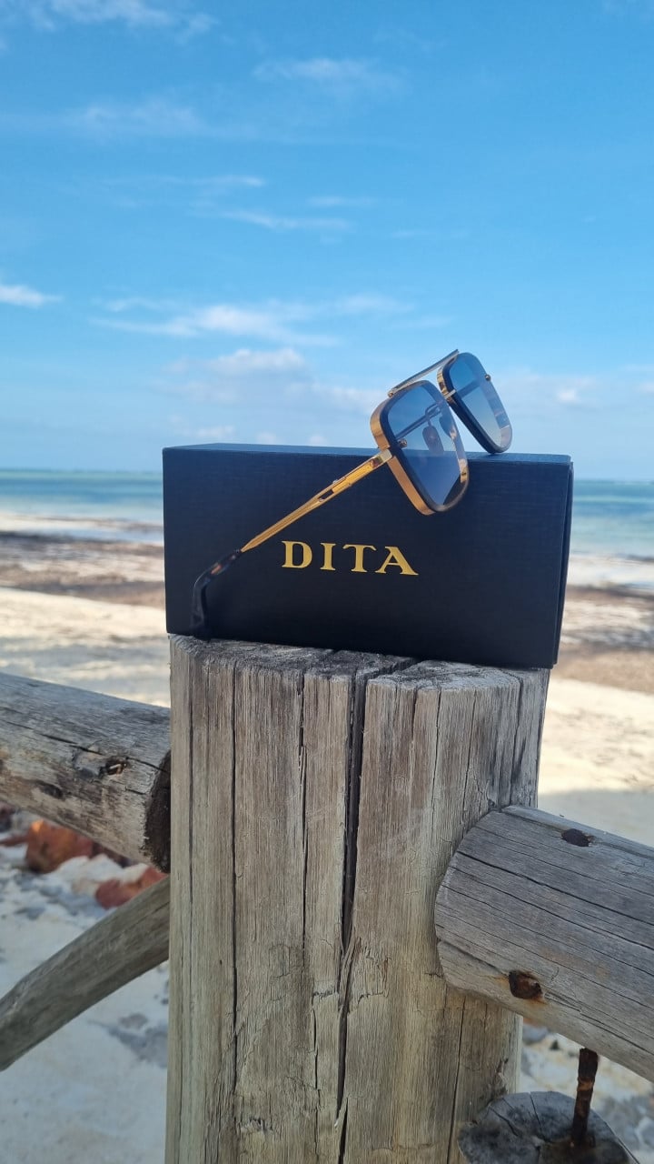 Luxe zonnebril merk DITA 1:1  Nieuw in de doos
