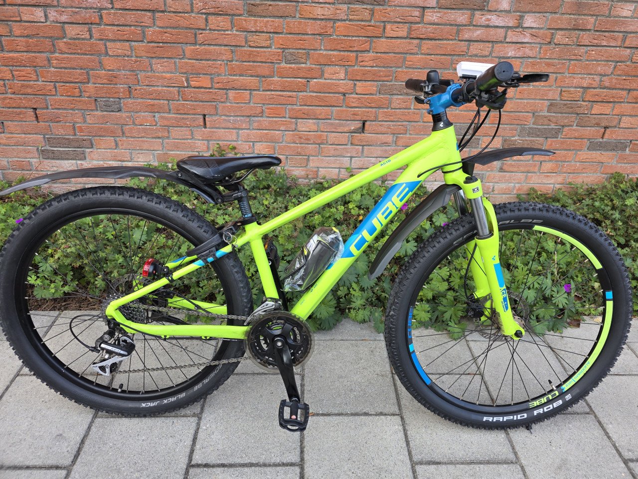 CUBE | ACID 260 | 26 INCH | FRAME 34 CM | NETTE STAAT!!