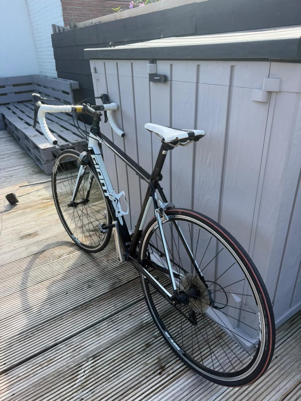 Giant Defy Aluxx - Racefiets