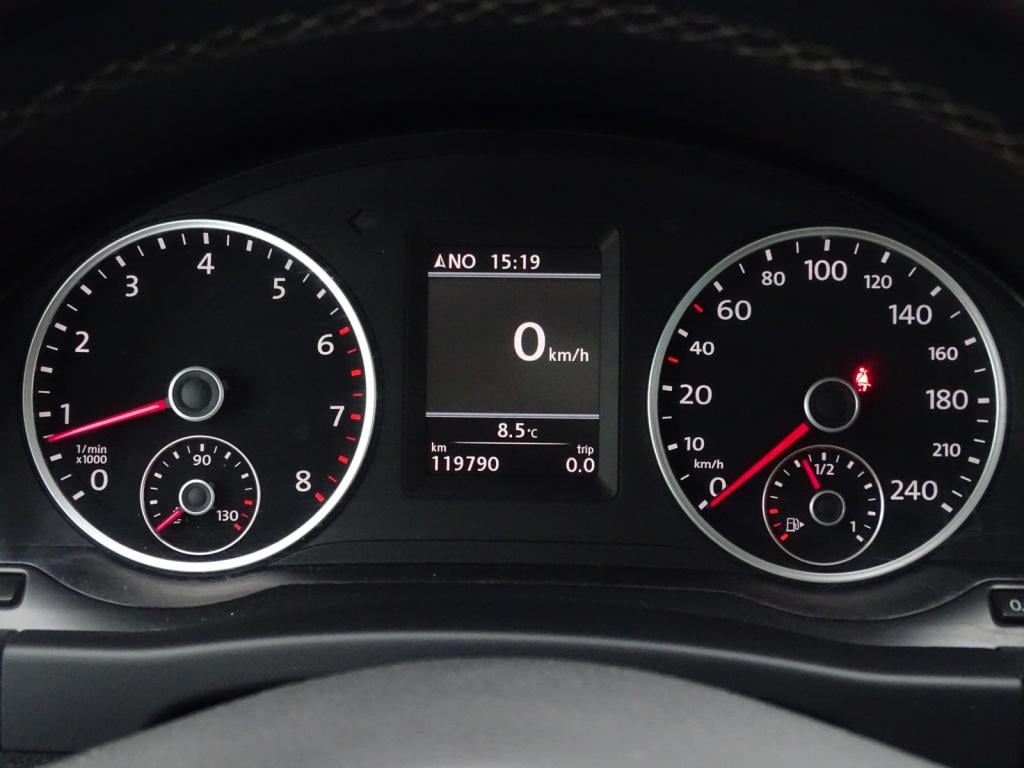 Volkswagen Tiguan 1.4 tsi cup edition pano | stoelverwarming | parkeer pakk