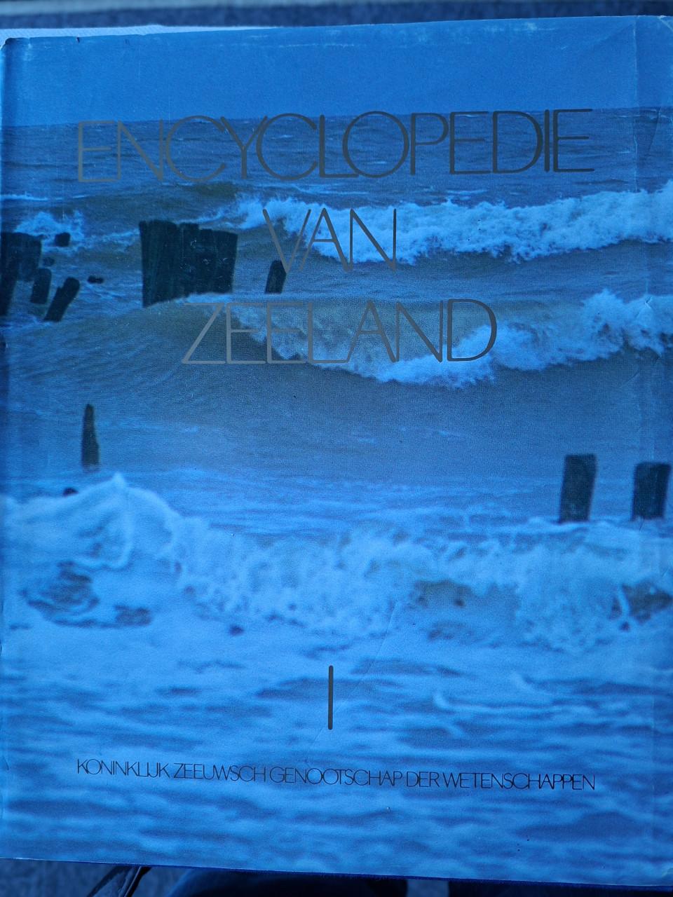 Encyclopedie van Zeeland, in 3 delen.