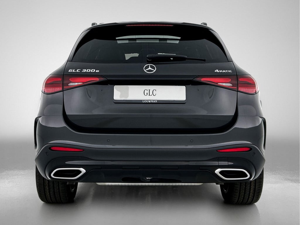 Mercedes-Benz Glc 300e 4matic sport edition | trekhaak | nightpakket | park