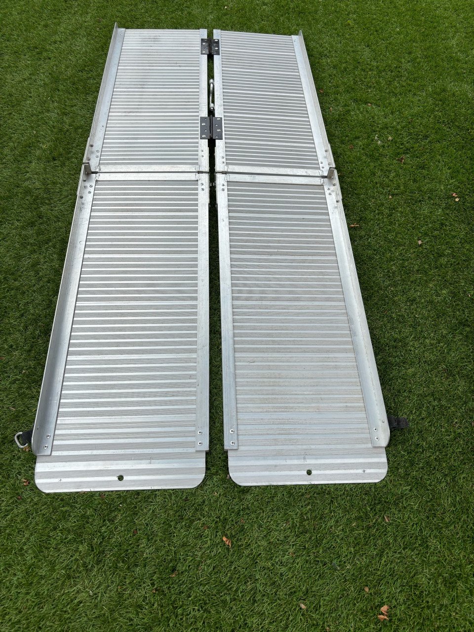 I.z.g.st.z. inplakbare aluminium oprijplaat