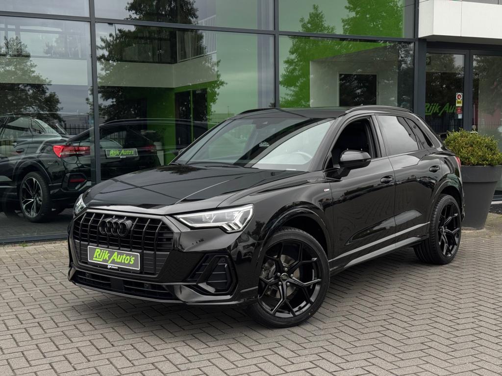 Audi Q3 35 tfsi 3x s-line * keyless * matrix led * carplay