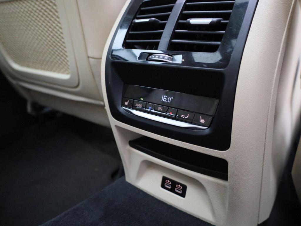 BMW X3 xdrive30e high executive | automaat | panorama dak | climate control