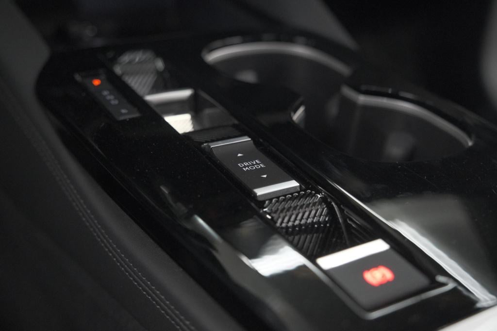 Citroen C5 X 1.6 plug-in hybrid 225 business | parkeersensoren | navigatie 