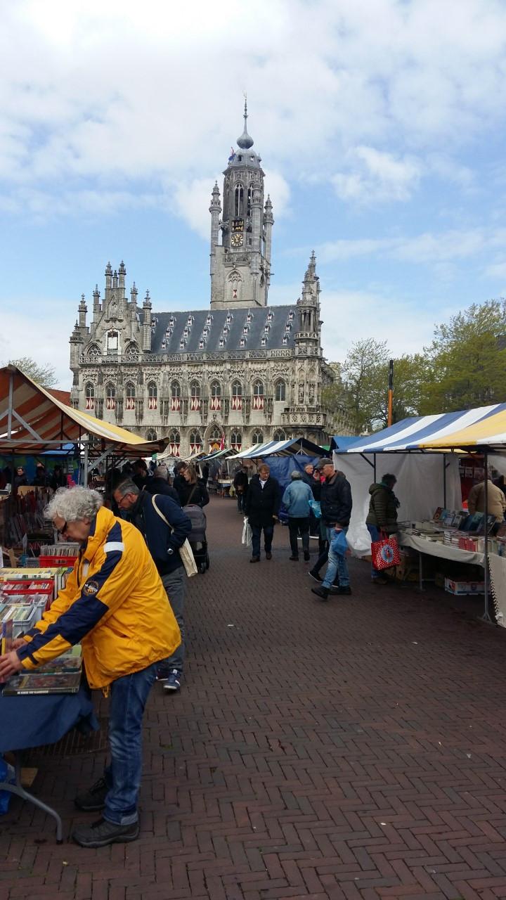 Zaterdag 17 oktober Snuffelmarkt Middelburg