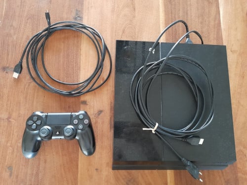 PS4 PlayStation 4 console inclusief kabels en 1 controller!