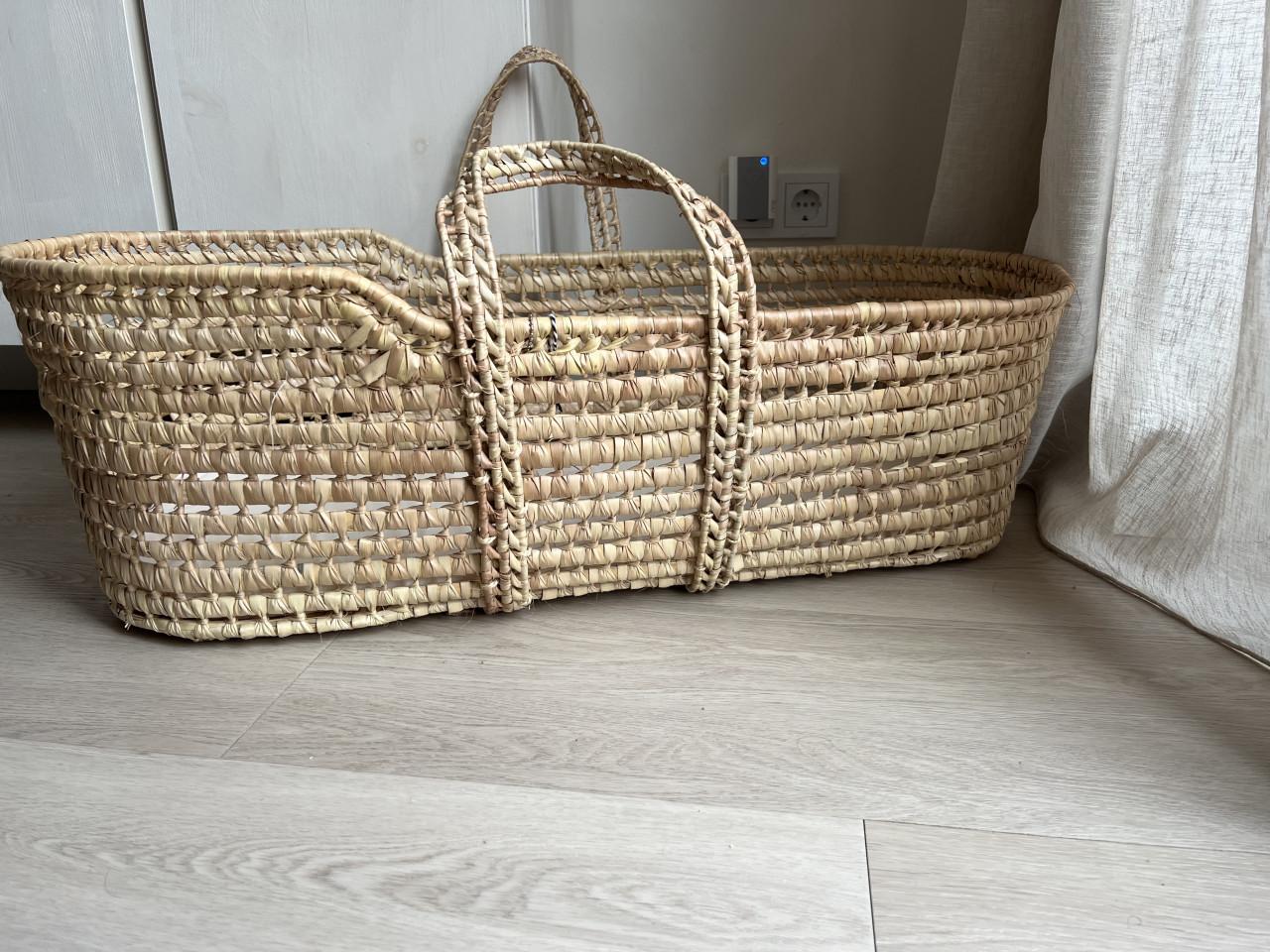 Ivy & Soof mozes mandje inclusief standaard wiegje