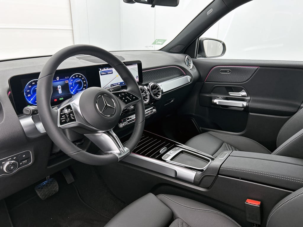Mercedes-Benz Eqb 250+ business solution 71 kwh | parkeerpakket met achteru