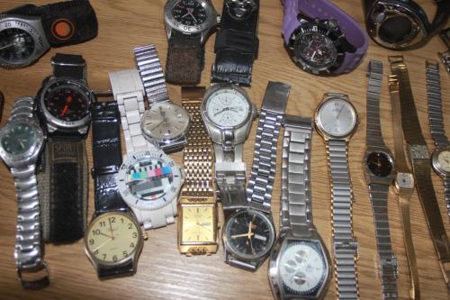 25 horloges/ dames+heren