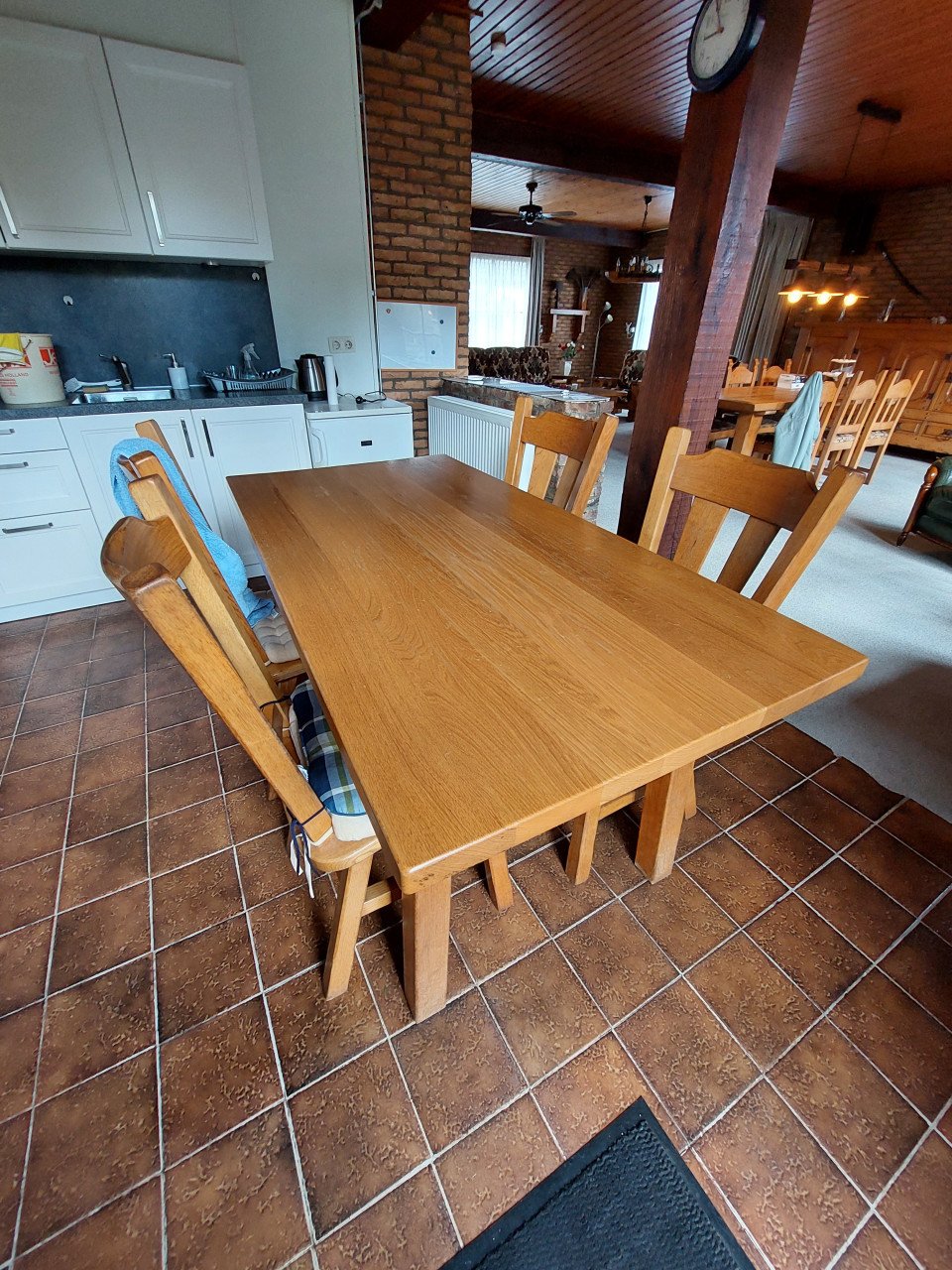 Eettafel met 4 stoelen