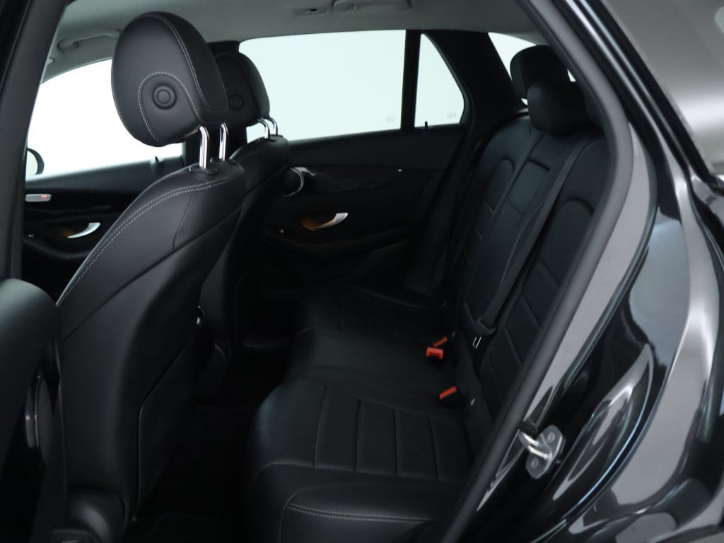 Mercedes-Benz Glc 200 business solution limited | trekhaak | stoelverwarmin