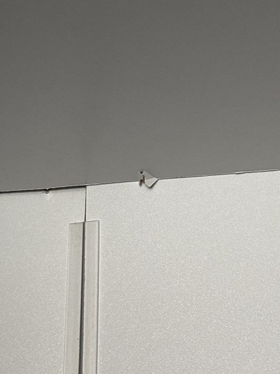 Schuifdeur kledingkast met spiegel