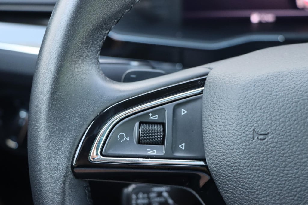 Skoda Superb 1.4 tsi iv business edition