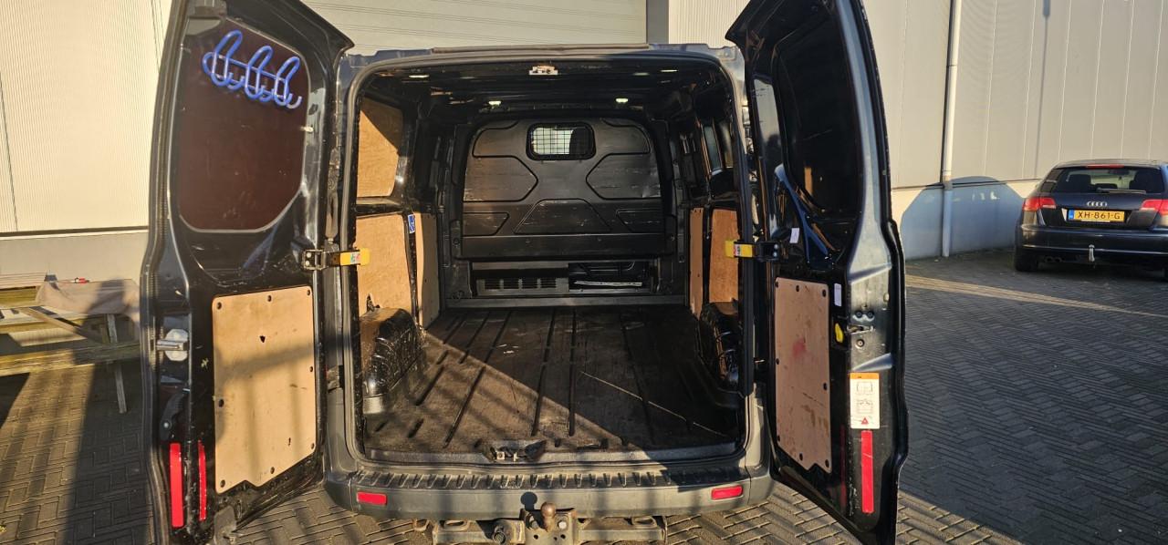 TE KOOP FORD TRANSIT CUSTOM 310 2.2 TDCI L2H2 TREND MARGE AUTO