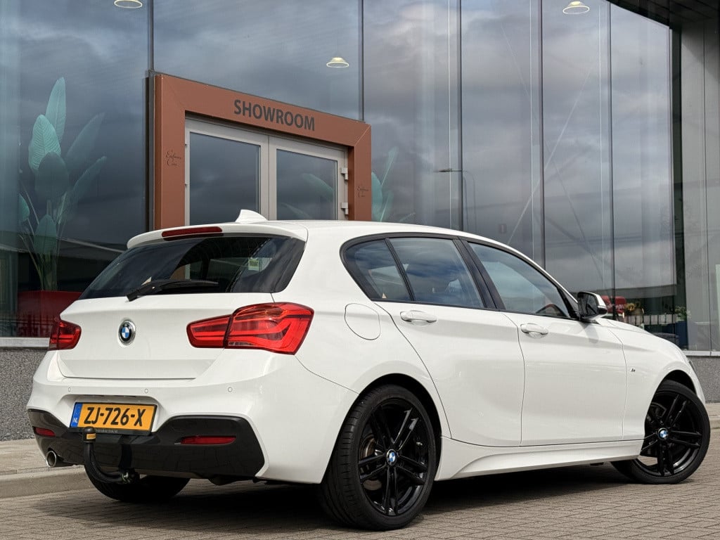 BMW 1 Serie 116i m sport edition | pano | stoelverwarming | leder | afn tre