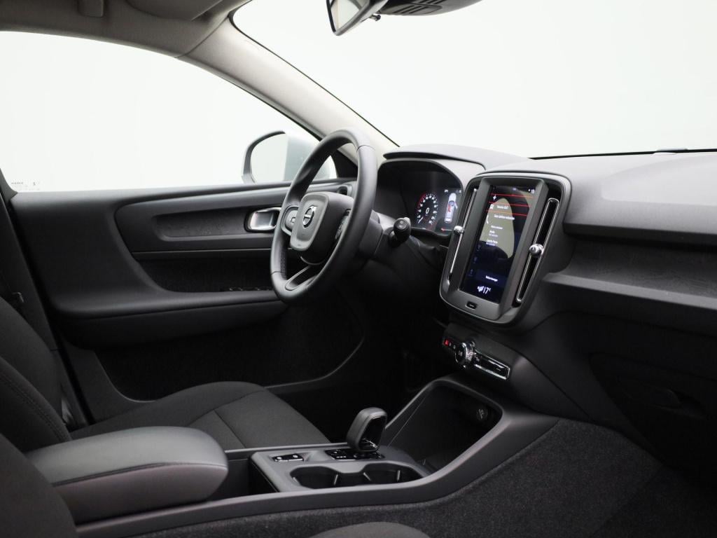 Volvo XC40 1.5 t2 essential | automaat | lmv | navigatie | virtual cockpit 