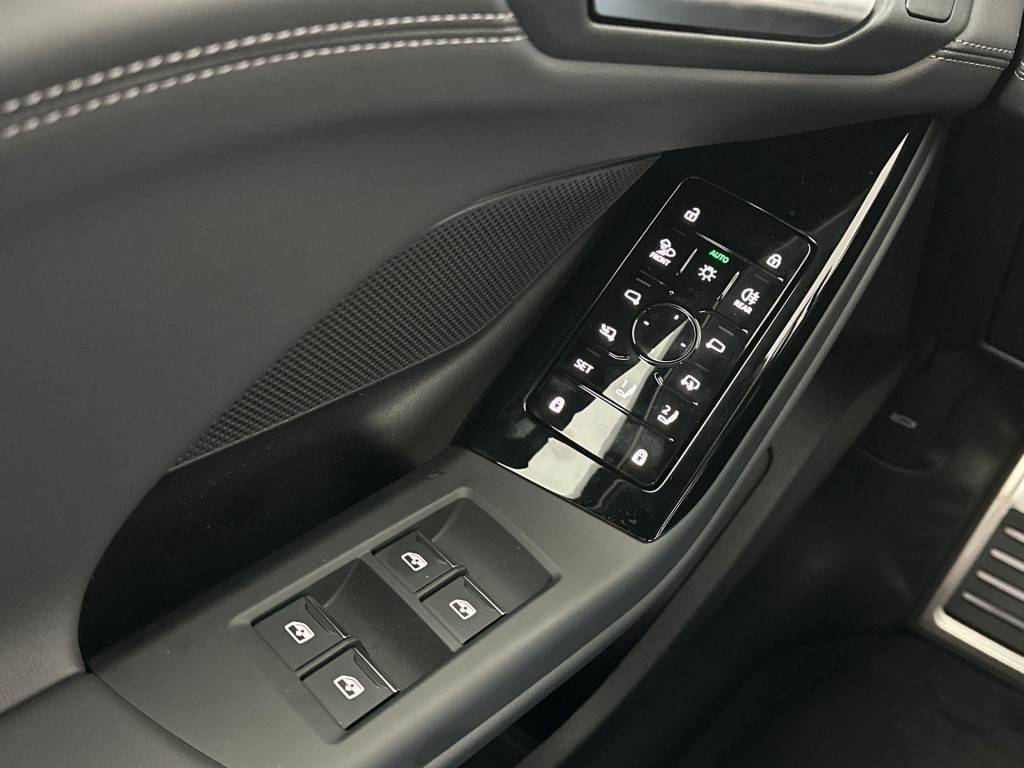Audi A6 Sportback E-tron s edition e-tron 270kw/367pk 100kwh sportback elek