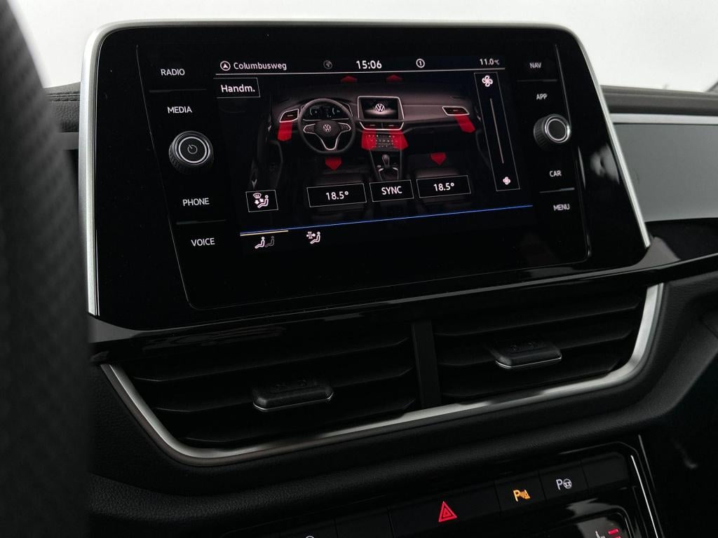 Volkswagen T-roc r-line-edition 1.0 85 kw / 116 pk tsi suv 6 versn. led plu