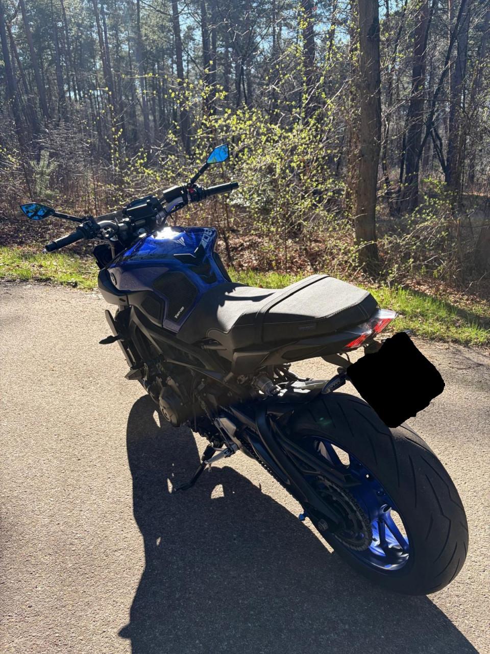 Yamaha MT-09 | Lage KM | Volledige Akrapovic Racing Line