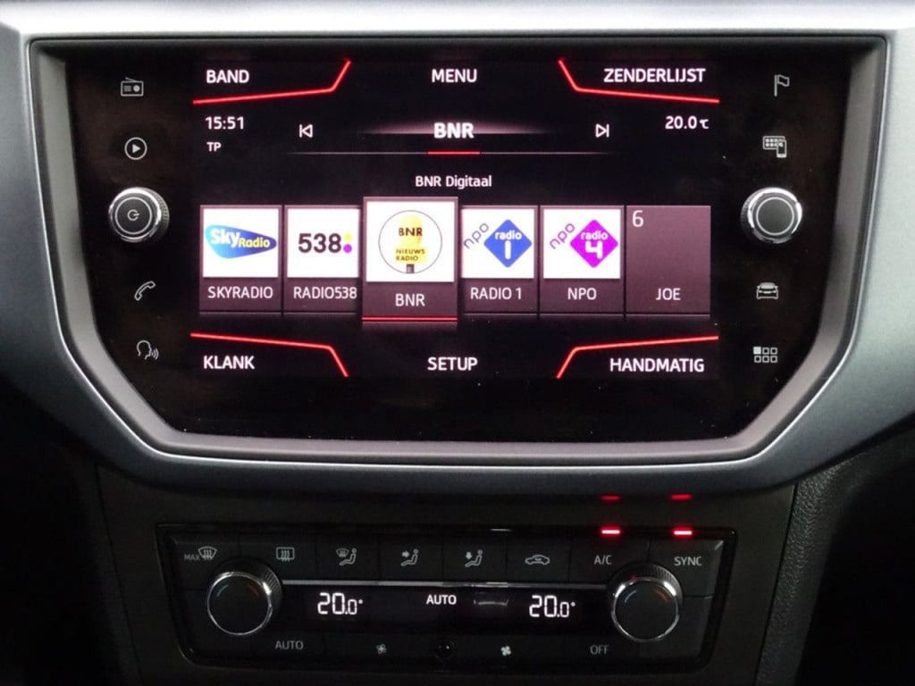 Seat Arona 1.0 tsi xcellence business intense trekhaak