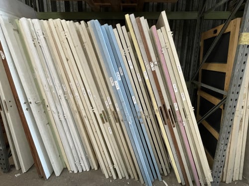 **Grootste assortiment tweedehands paneeldeuren**