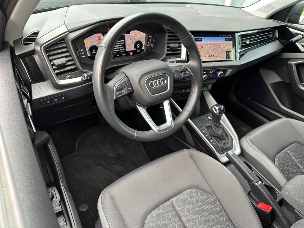 Audi A1 allstreet 30 tfsi 110pk s-tronic business edition | led | camera | 