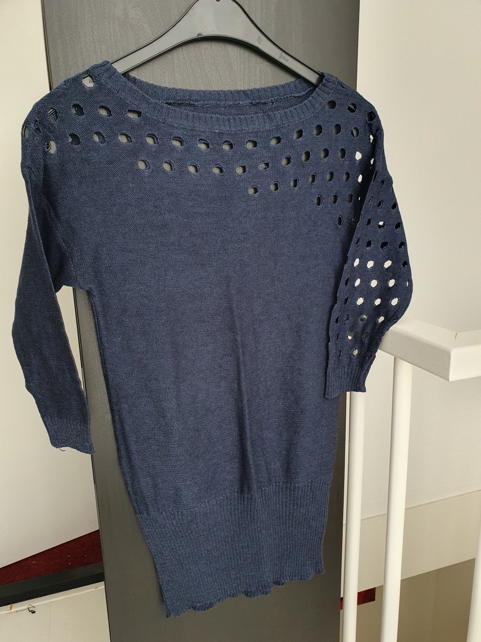 Veel blouses en jurken te koop maat 38-40