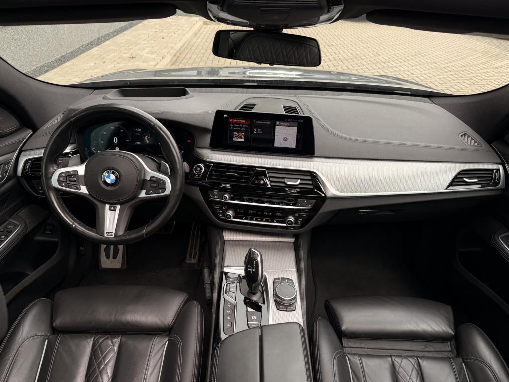 BMW 6 Serie gran turismo 640i high executive m-sport | harman / kardon | 36