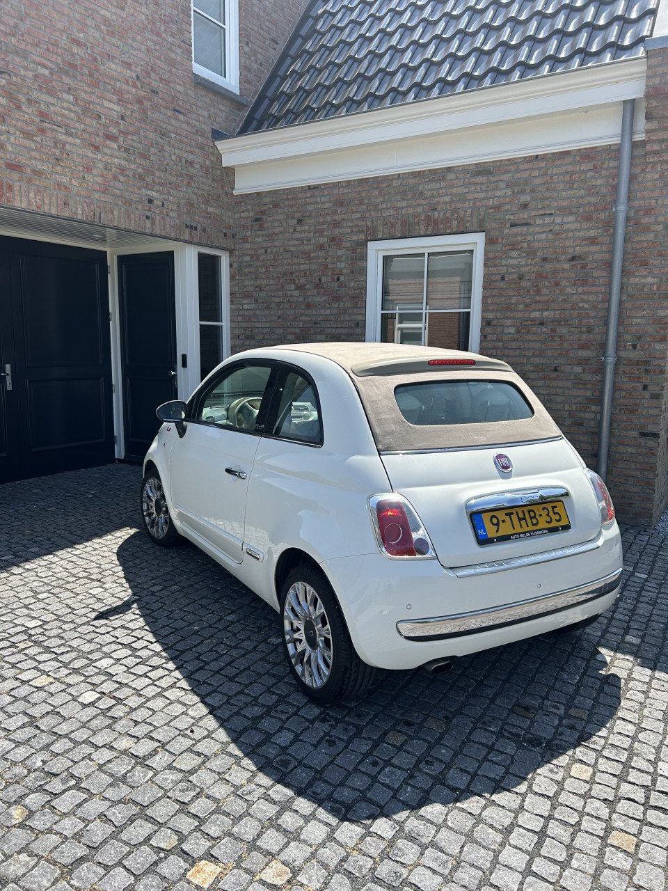 Fiat 500c  cabrio 0.9 twinair rock millions edition