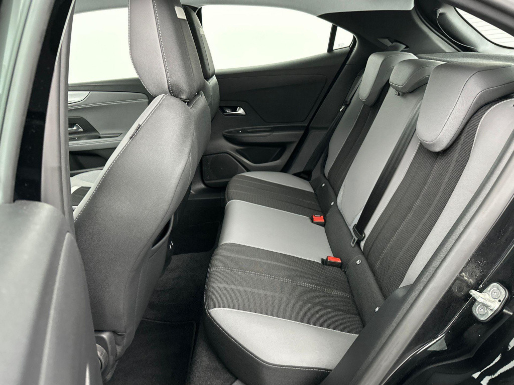 Opel Mokka-e electric level 3 50 kwh | navigatie | apple carplay / android 