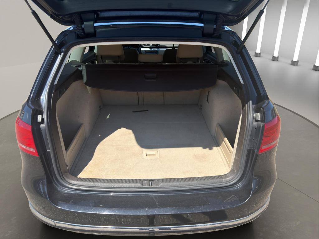 Volkswagen Passat variant 1.4 tsi highline automaat clima pdc trekhaak