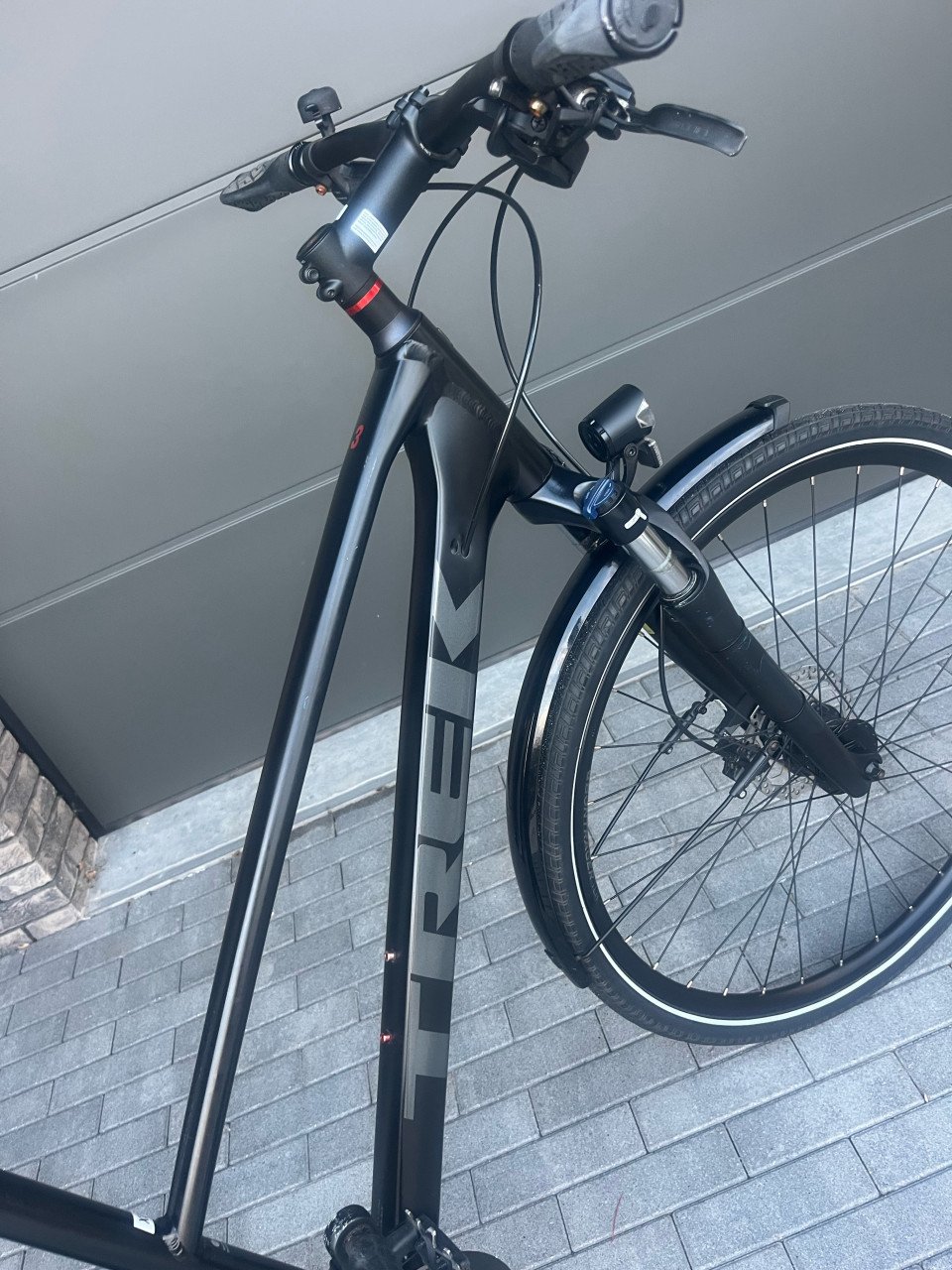 Trek Dual Sport 3 Equipped Gen 4 –  hybride fiets in keurige staat !