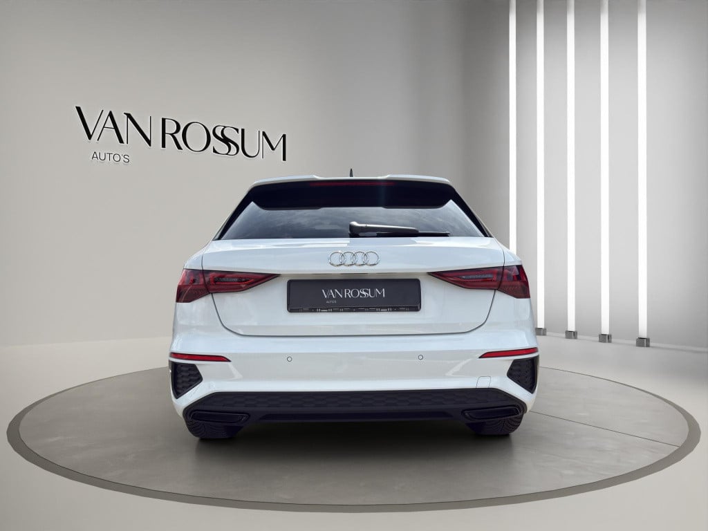 Audi A3 sportback 45 tfsi e s-line pano b&o matrix carplay