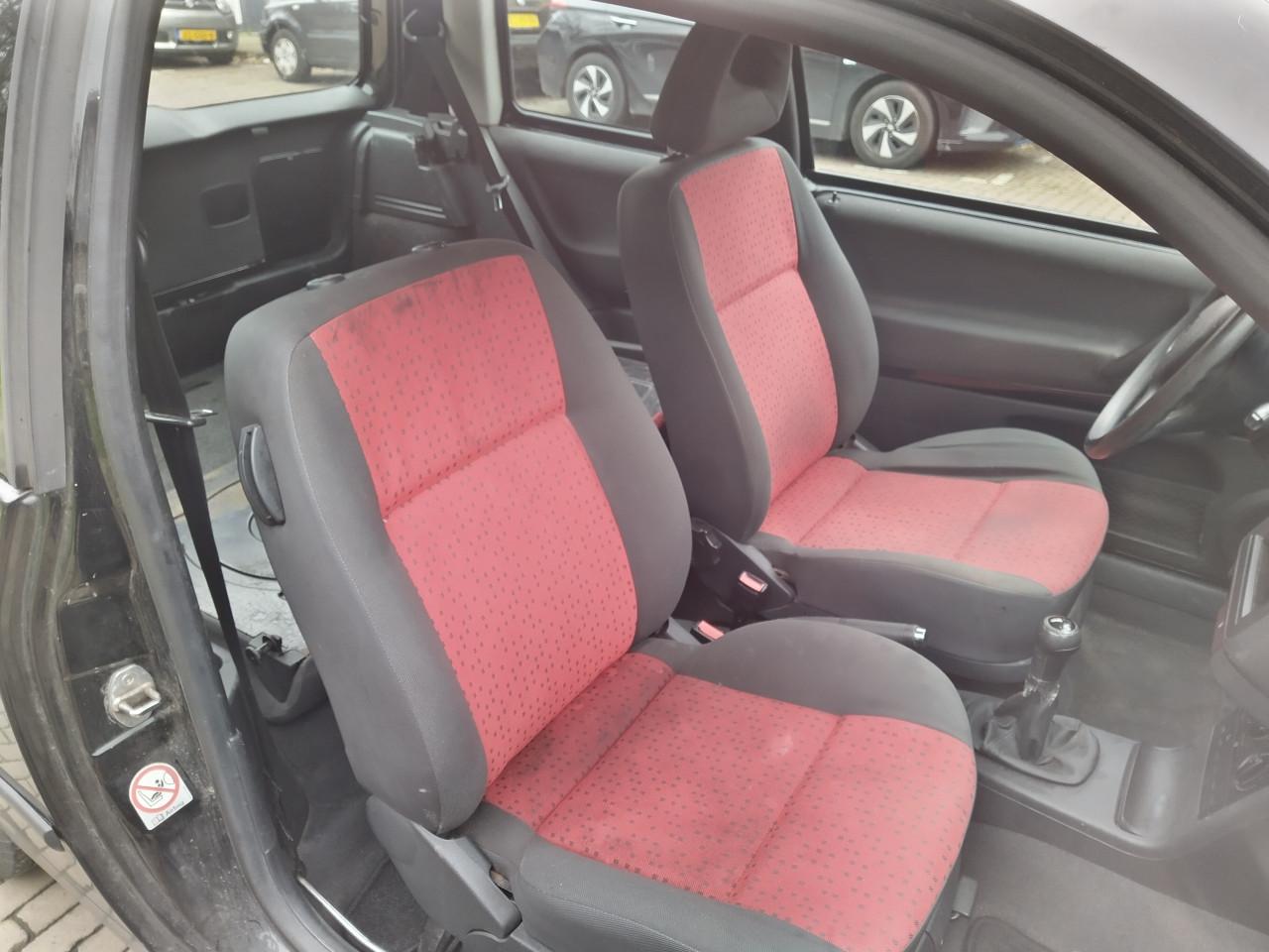 Volkswagen Lupo 1.4 44KW 2001 (Gereserveerd)