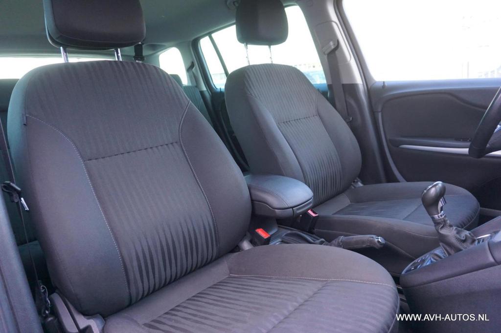 Opel Zafira tourer 1.4 edition