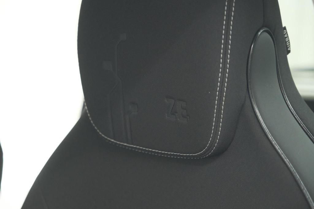 Renault Zoe q90 intens quickcharge 41 kwh | soh = 91% | huuraccu | navigati