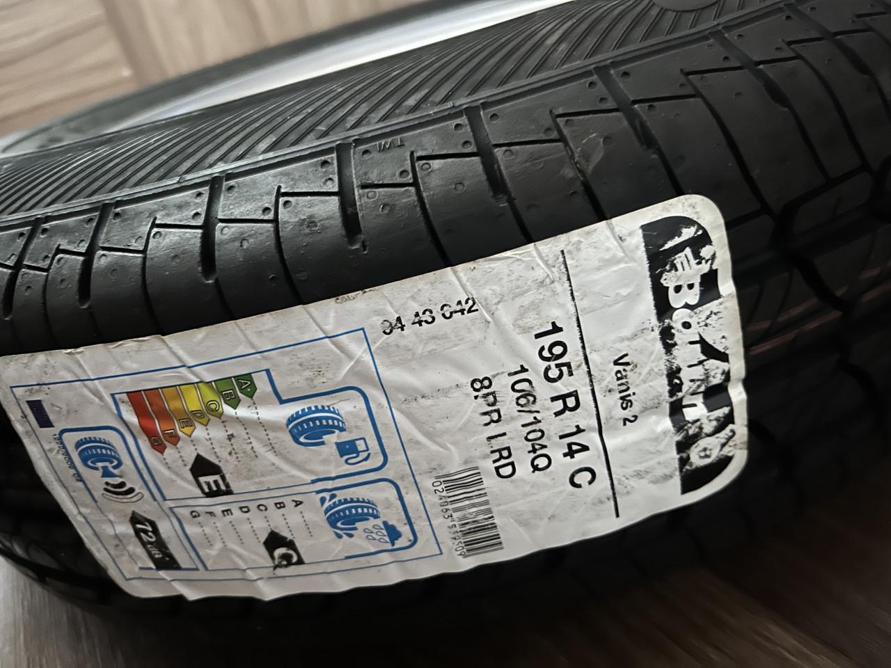 Reserveband caravan 195 R 14 C nieuw