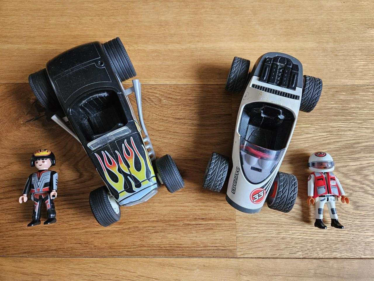Twee Playmobil Raceauto's met pullback - 5172 en 5173