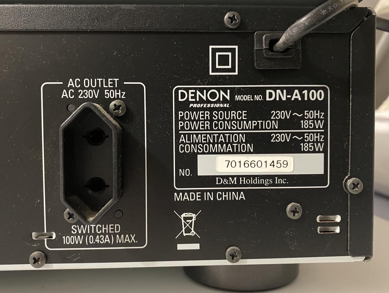 DENON apparatuur