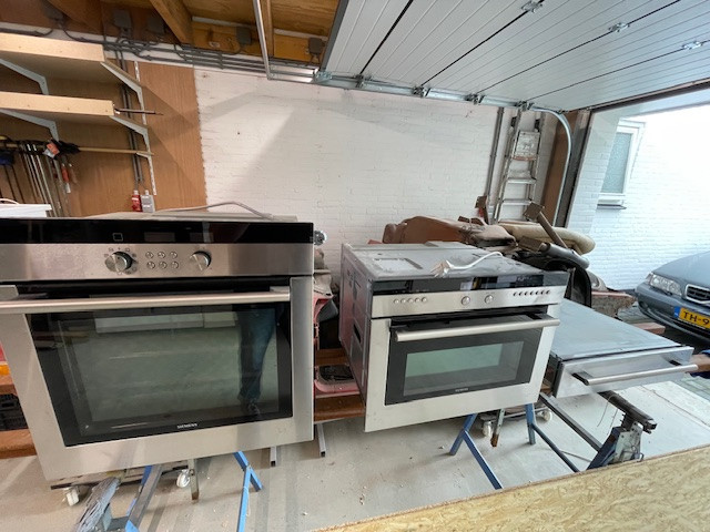 Siemens Oven en Warmhoudlade
