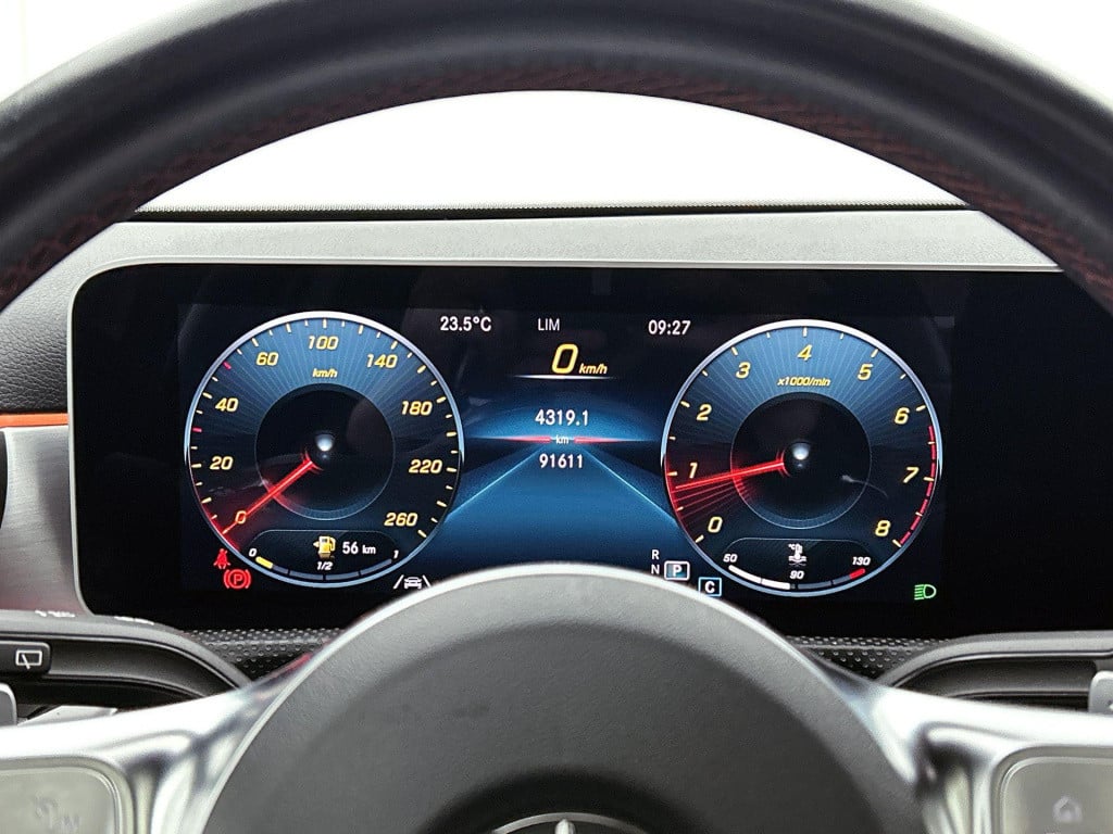 Mercedes-Benz A-Klasse 200 business solution amg | automaat | half leder | 