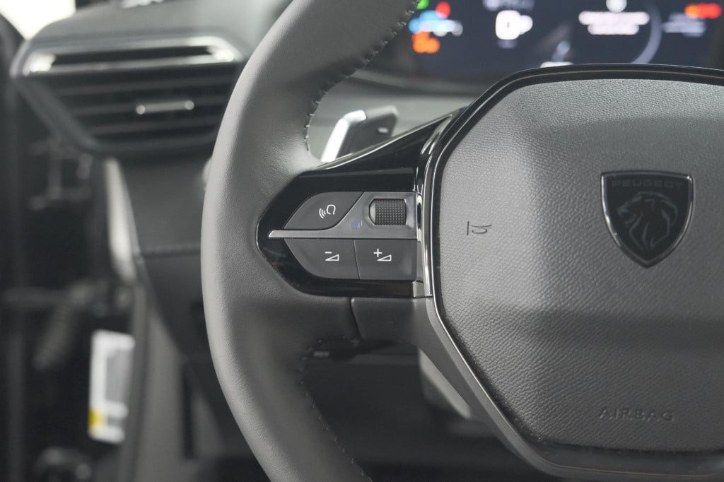 Peugeot 2008 hybrid 136 e-dcs6 allure | 360 camera | adaptieve cruise contr