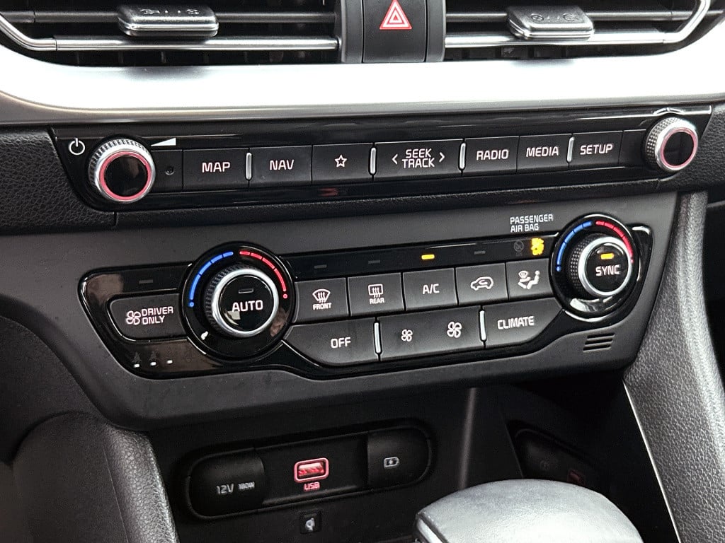 Kia Niro 1.6 gdi hybrid executiveline limited | leder | elektrische stoelen