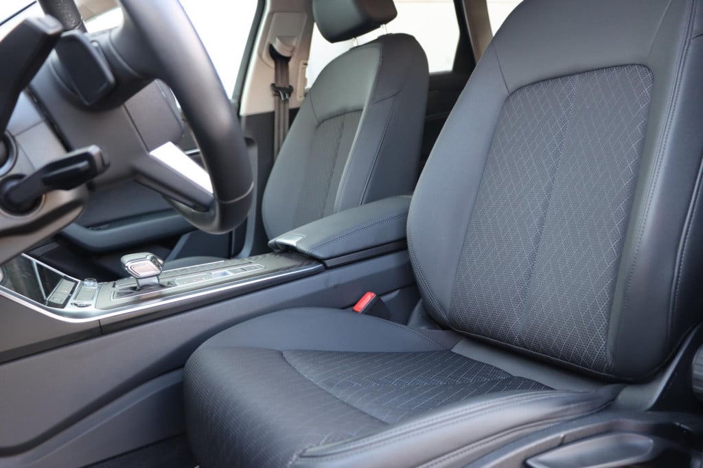 Audi A6 avant 50 tfsi e quattro design 299pk s-tronic